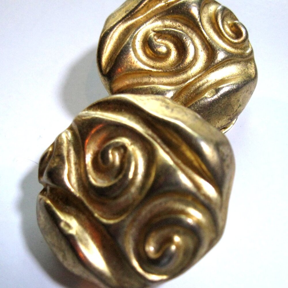 Vintage Swirl Carved Gold Look Clip Earrings